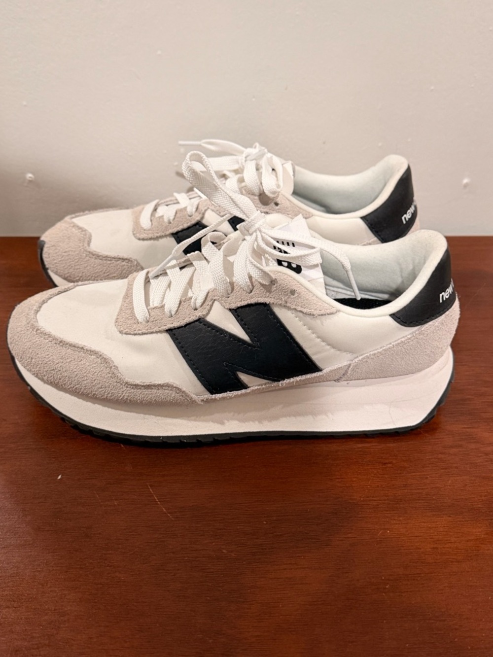 New Balance 237 Sneaker